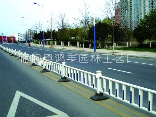 PVC道路護欄
