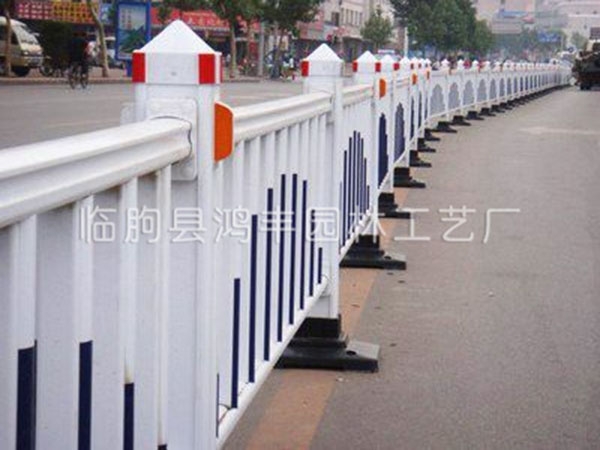 PVC道路護欄