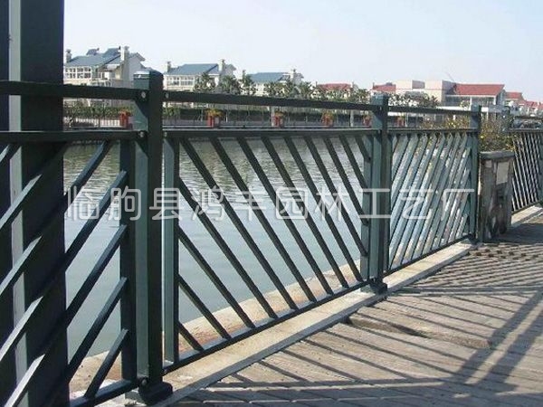 鋅鋼橋梁護欄